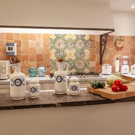 Casa Nanitta Maison De Charme Holiday home Aci Castello
